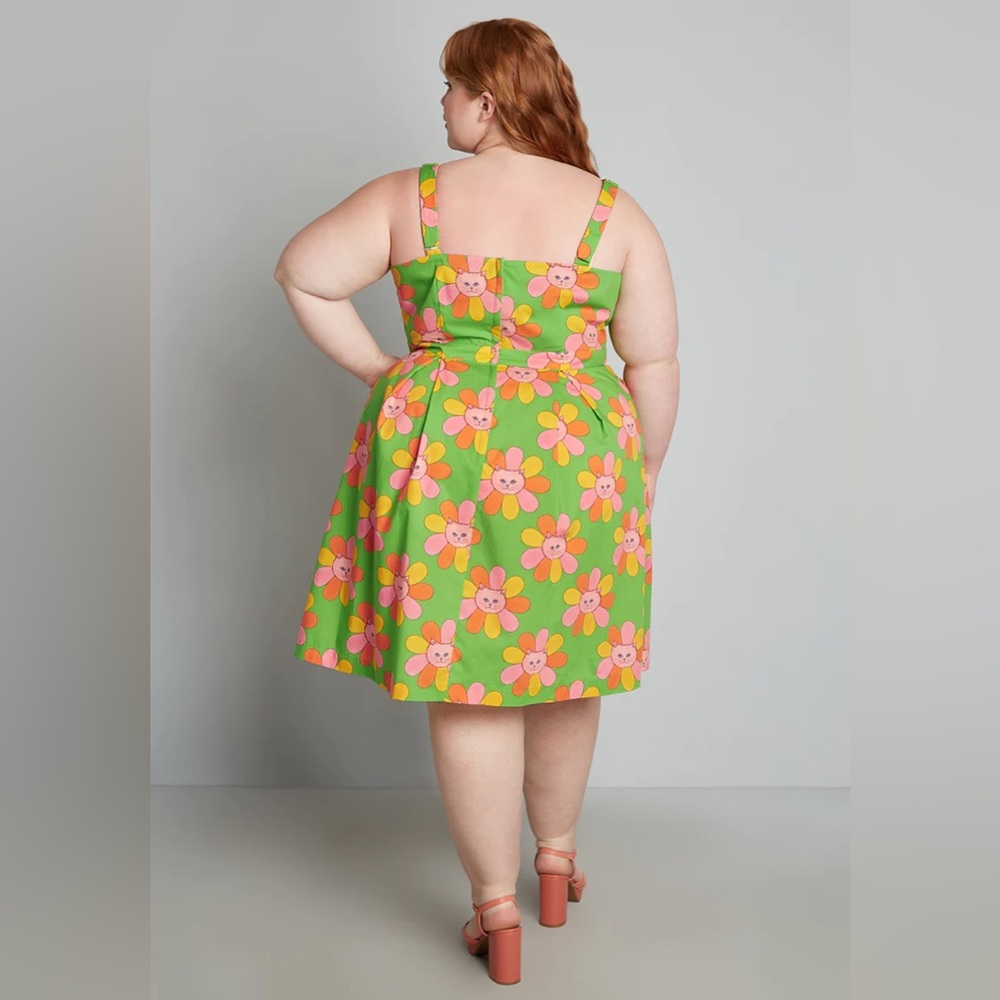 ModCloth x Marisol Muro Nothing Beats Pleats Fit And Flare Dress - Picture 2 of 5